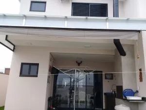 COBERTURA EM POLICARBONATO ALVEOLAR BRANCO