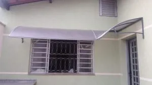 TOLDO FIXO CURVADO EM L