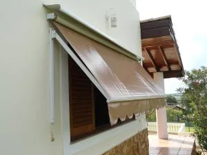 ROLÔ COM BRAÇOS ARTICILADOS