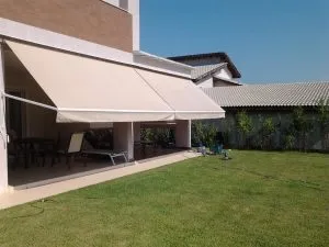 TOLDO RETRÁTIL